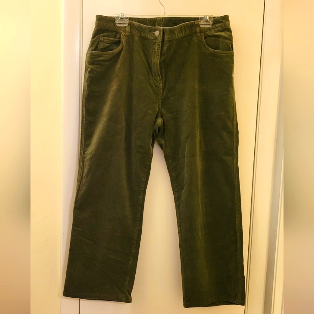 Woolrich Olive Green Women's 16 Wide Straight Leg Stretch Jeans NWOT